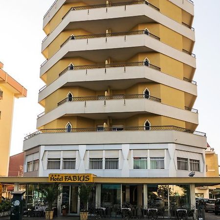 Hotel Fabius Bellaria-Igea Marina Exterior foto